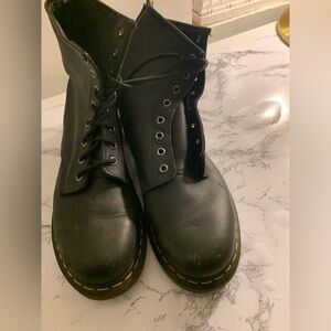 Dr. Marten boots sz 10